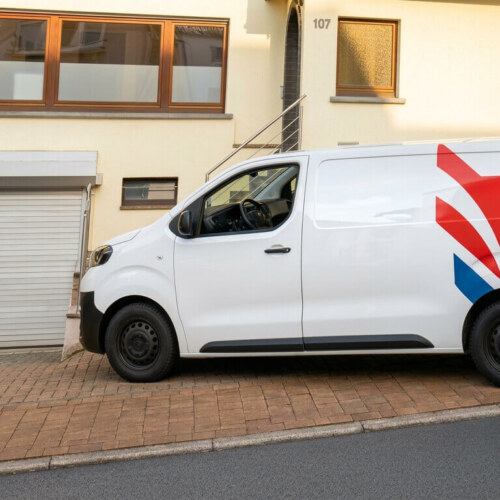 außenansicht vom pink fox elektrogutachter büro